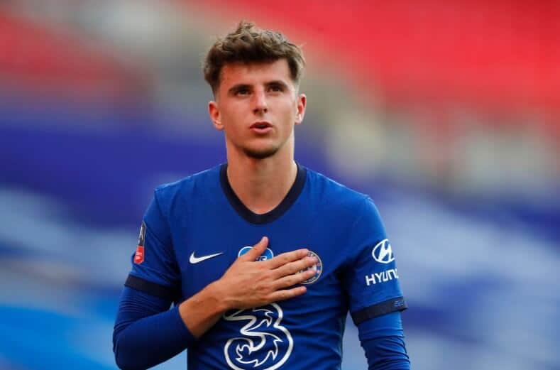 Mason Mount playing for Chelsea. He's our choice to score anytime in our Atletico Madrid vs Chelsea Betting Tips & Predictions
